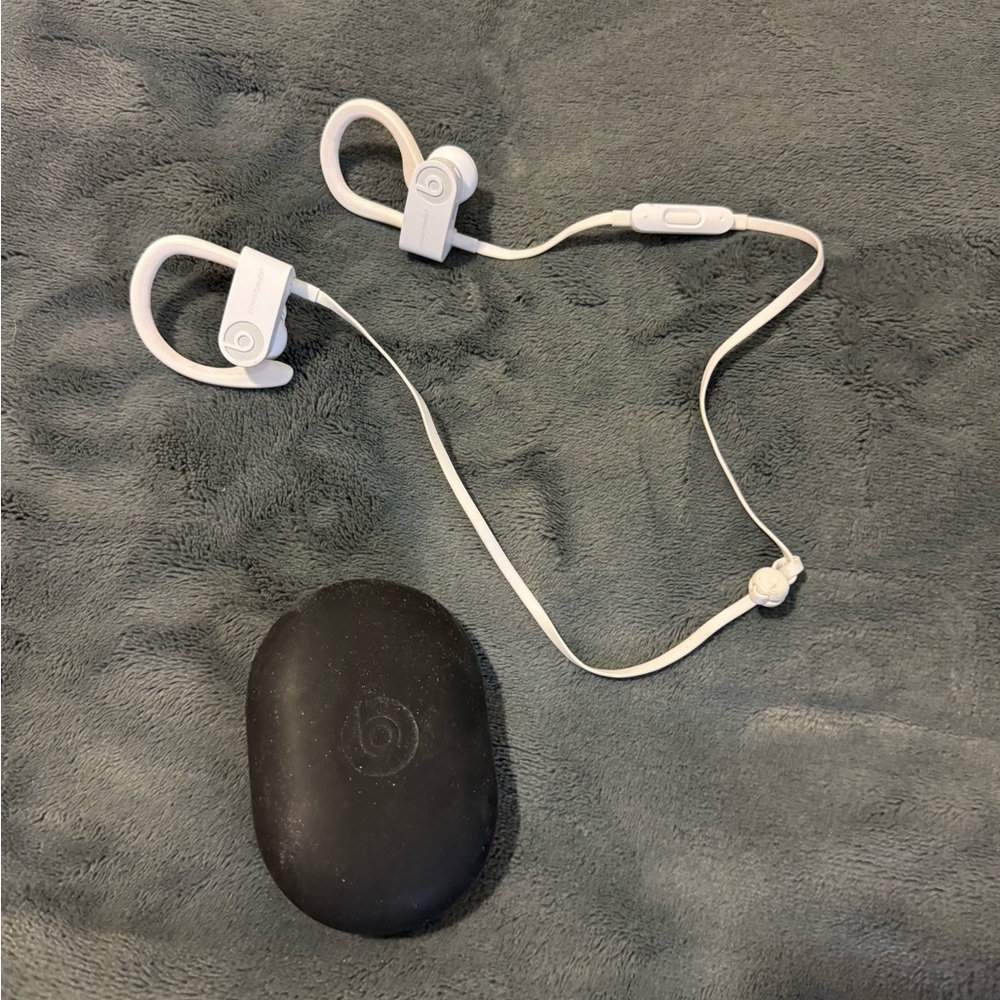 Powerbeats3 wireless headphones
